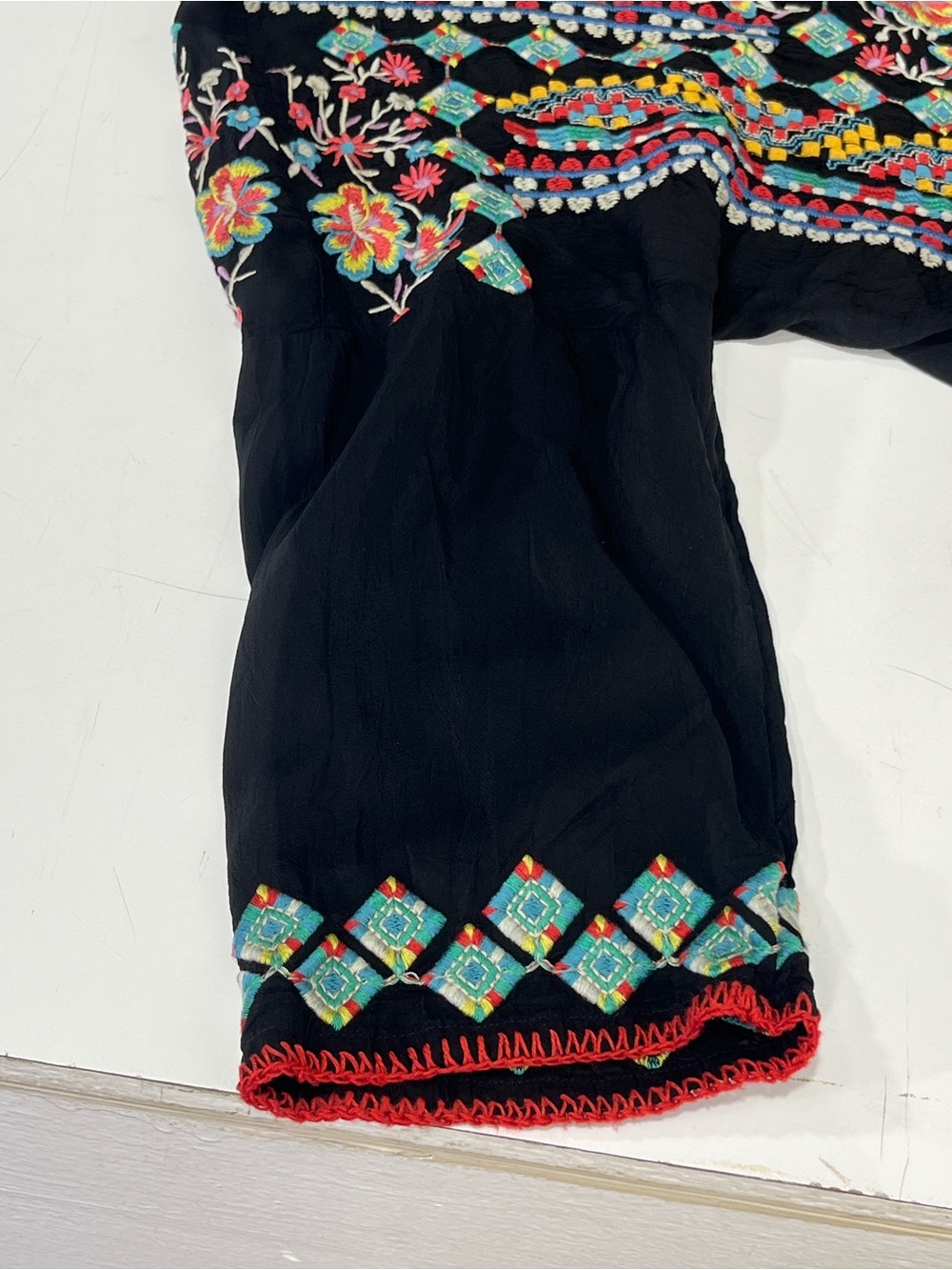 Johnny Was Black Multicolor Embroidered Boho Tunic - Picture 14 of 16